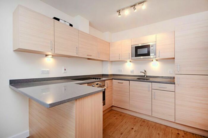 1 Bedroom Flat To Rent In Heritage Avenue, Colindale, London, NW9