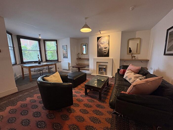 1 Bedroom Apartment To Rent In Kingsdown Parade, BS6