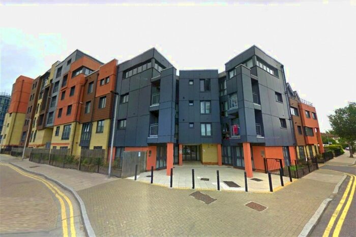 1 Bedroom Flat To Rent In Invito House, Bramley Crescent, IG2