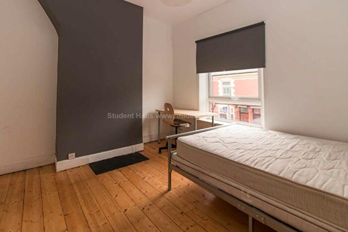 3 Bedroom House To Rent In Welford Street, Salford, M6