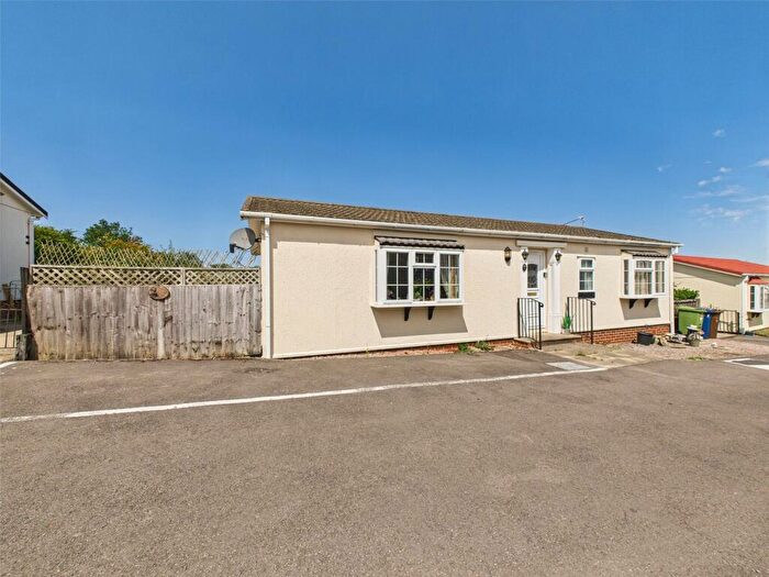 2 Bedroom Park Home For Sale In Bamfurlong Lane, Cheltenham, Gloucestershire, GL51