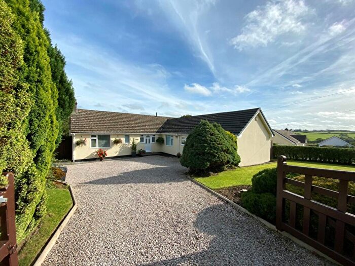 3 Bedroom Bungalow For Sale In Burdon Lane, Highampton, Beaworthy, Devon, EX21