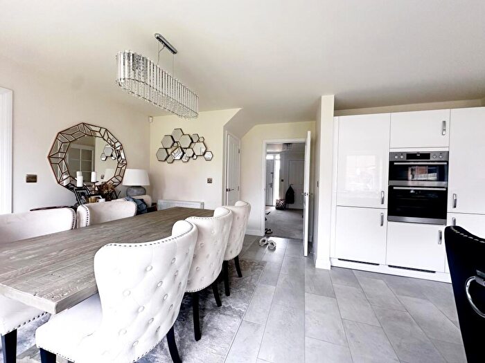 5 Bedroom House To Rent In Eldrida Drive, Warboys, Huntingdon, PE28