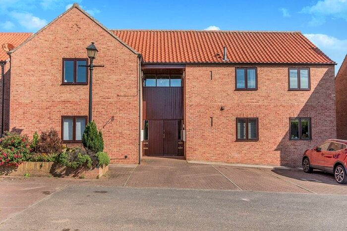 2 Bedroom Flat To Rent In Styrrup Road, Harworth, Doncaster, South Yorkshire, DN11