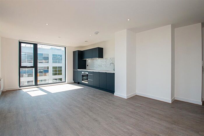 2 Bedroom Flat To Rent In Buckingham Court, Milton Keynes, MK9