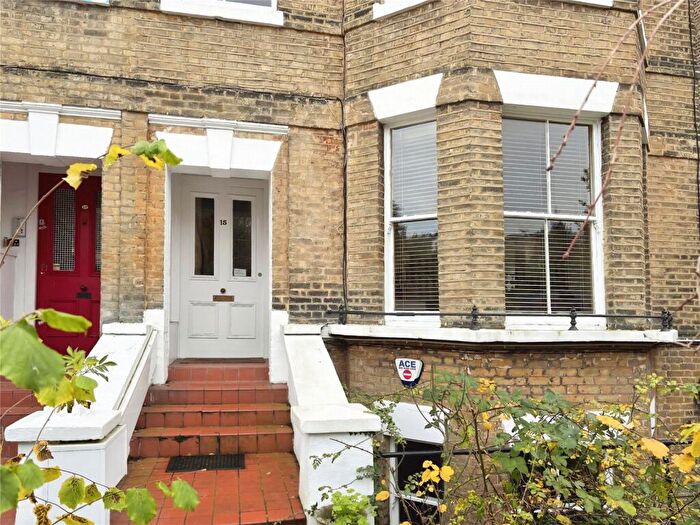 1 Bedroom Flat For Sale In Cintra Park, London, SE19