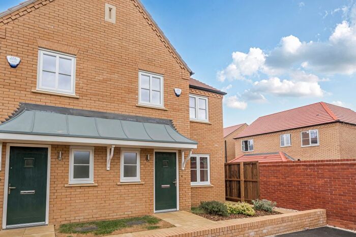 3 Bedroom Property To Rent In Kingfisher Drive, Upton, NN5