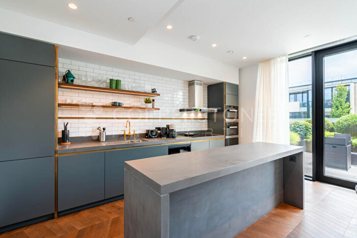 4 Bedroom Penthouse To Rent In Boiler House, Battersea Power Station, London, SW11