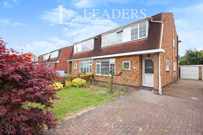 3 Bedroom Semi-Detached House To Rent In Fishponds Road, Kenilworth, CV8