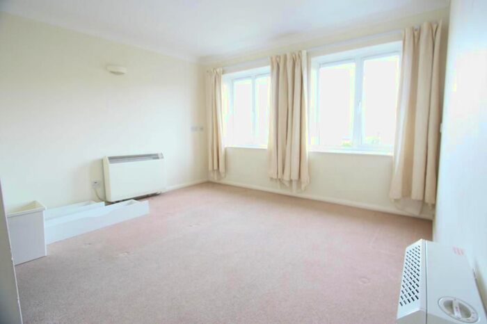 1 Bedroom Studio To Rent In Wyndhams Court, Croydon, London CR7