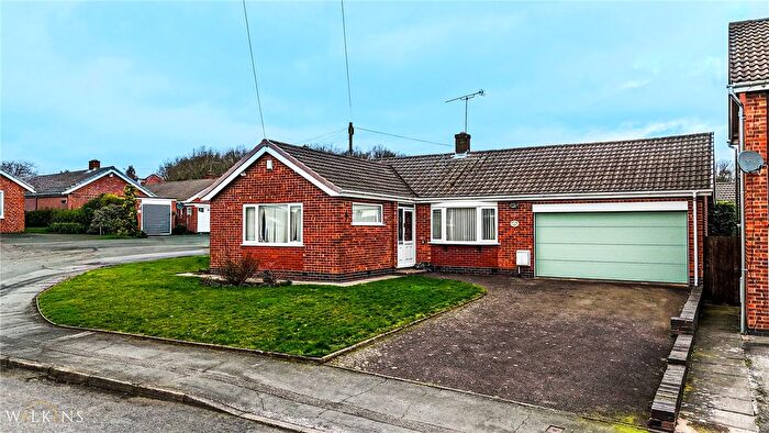 3 Bedroom Bungalow For Sale In Hillside, Nuneaton, Warwickshire, CV10
