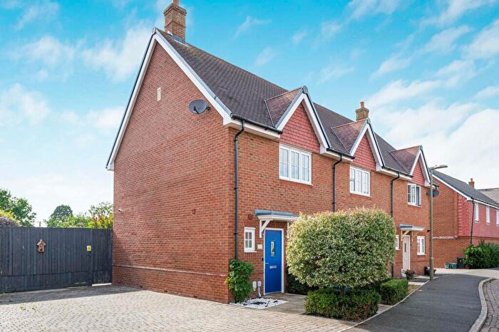 2 Bedroom End Of Terrace House For Sale In Beaker Place, Milton, OX14