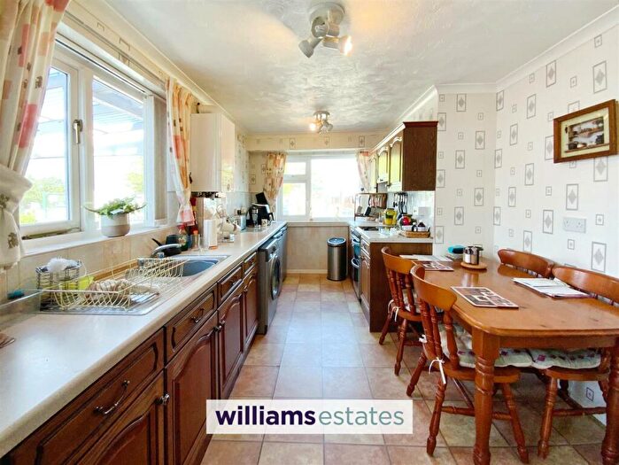 2 Bedroom Bungalow For Sale In Larch Drive, Rhyl, LL18