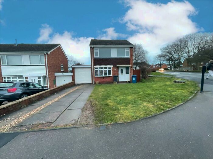 3 Bedroom House To Rent In Jensen, Tamworth, Staffordshire, B77
