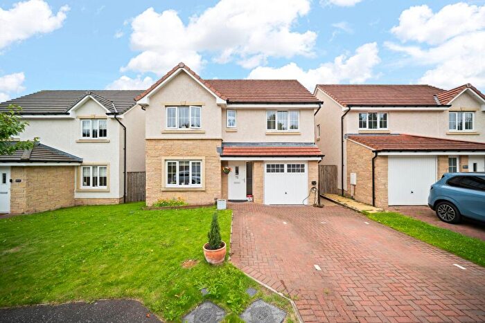 4 Bedroom Detached House For Sale In Caldercruix Crescent, Livingston, EH54