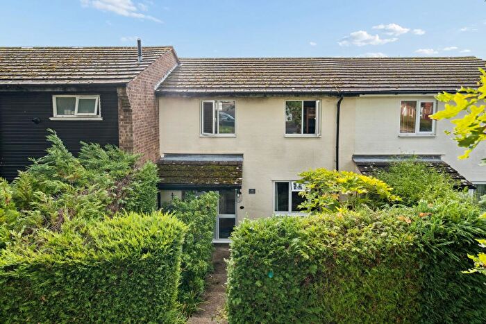 3 Bedroom Terraced House For Sale In West Acres, Amersham, HP7