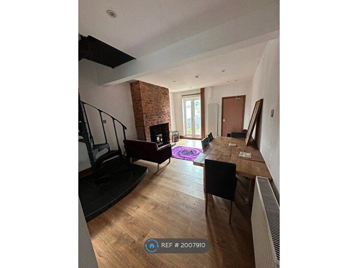 4 Bedroom End Of Terrace House To Rent In Water Lane, South Normanton, DE55