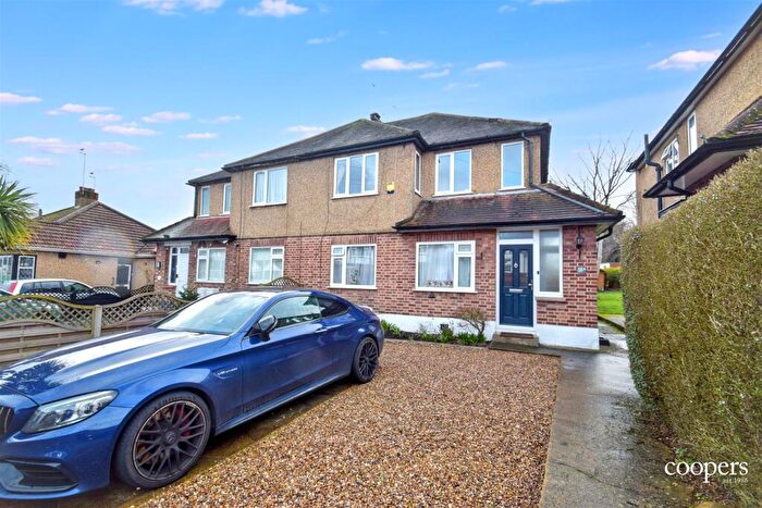 2 Bedroom House To Rent In Alandale Drive, Pinner, HA5