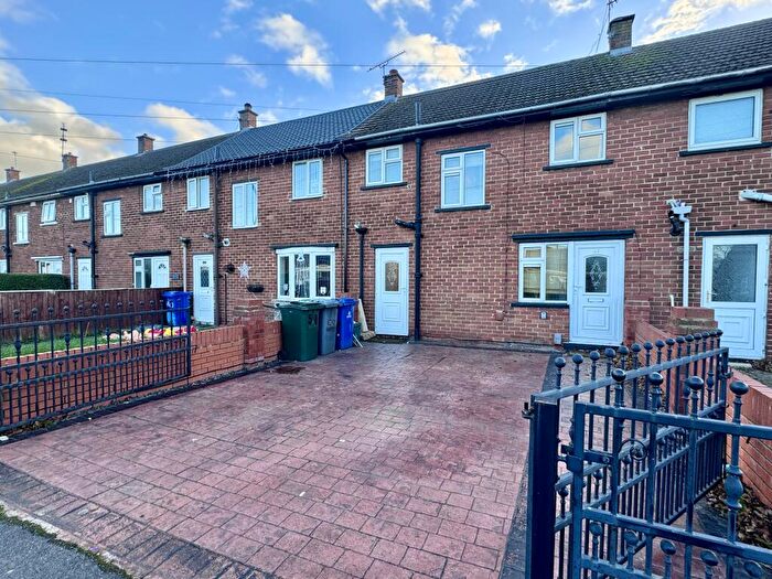 3 Bedroom Terraced House To Rent In Weston Road, Balby, Doncaster, DN4