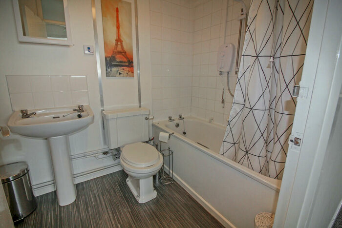 2 Bedroom Flat To Rent In William Batchelor House, Leicester Row, Coventry, CV1
