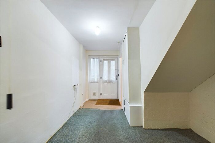 3 Bedroom Terraced House For Sale In Dickens Road, Tilgate, Crawley, West Sussex, RH10