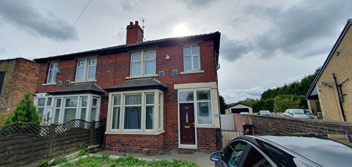 3 Bedroom Semi-Detached House To Rent In Tong Street, Bradford, BD4