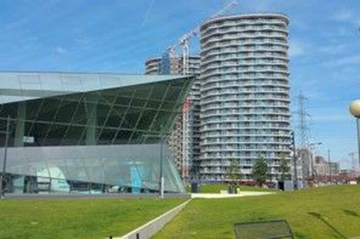 1 Bedroom Flat To Rent In Hoola West Tower, Tidal Basin Road, London, E16