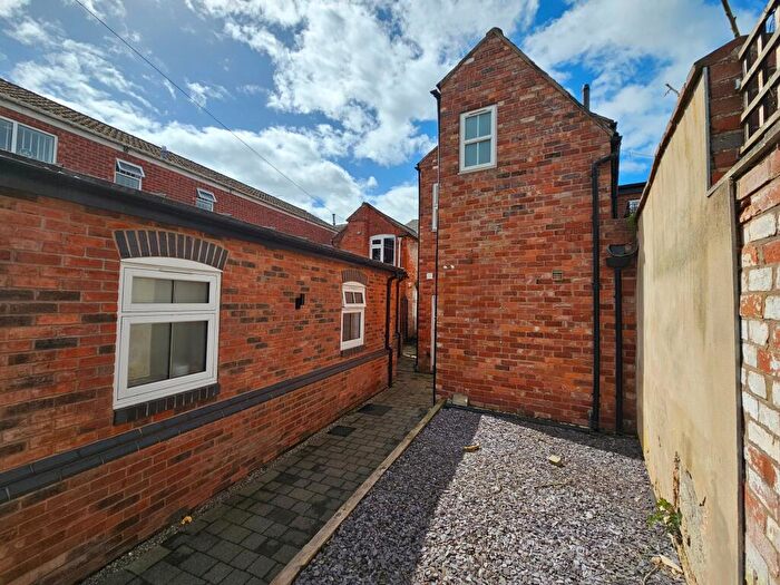 1 Bedroom Apartment To Rent In The Square, Kenilworth, CV8