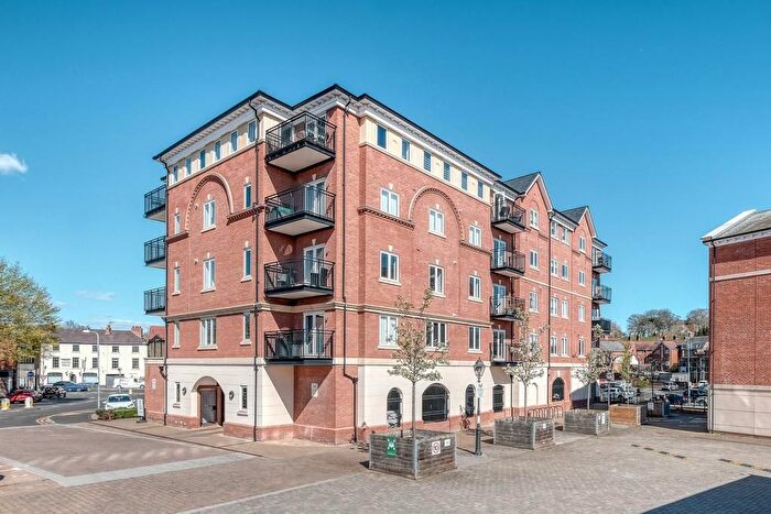 2 Bedroom Flat To Rent In St Peters Street, Worcester, WR1