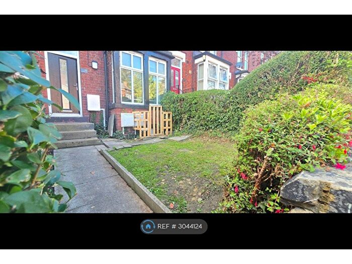 4 Bedroom Terraced House To Rent In Chapel Lane, Leeds, LS6