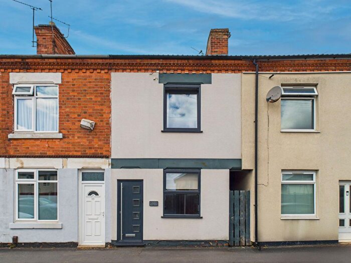 2 Bedroom Terraced House For Sale In Dale Road, Carlton, Nottingham, NG4