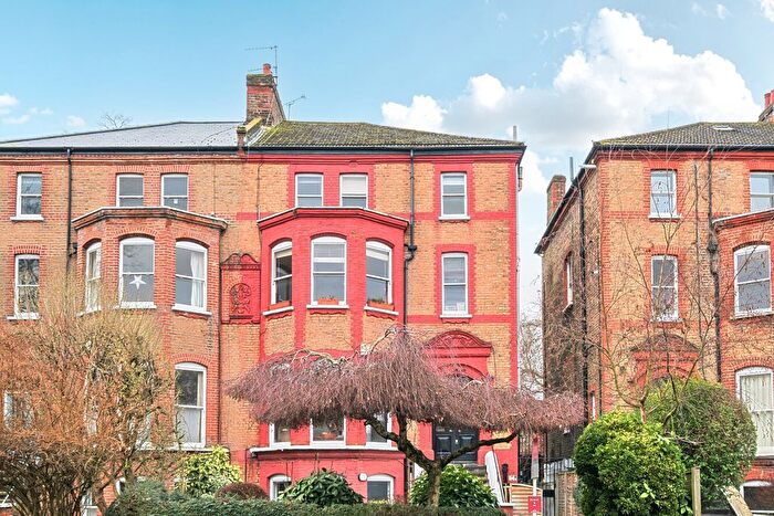 2 Bedroom Flat For Sale In Dulwich Road, Herne Hill, London, SE24