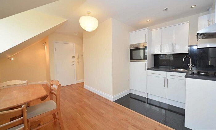 1 Bedroom Flat To Rent In Birchington Road, Kilburn, London, NW6