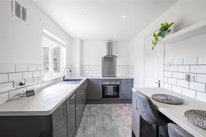 2 Bedroom End Of Terrace House To Rent In Laberge Gardens, New Stevenston, Motherwell, ML1