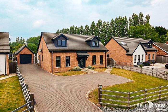 4 Bedroom Detached House For Sale In Top End, Renhold, MK41