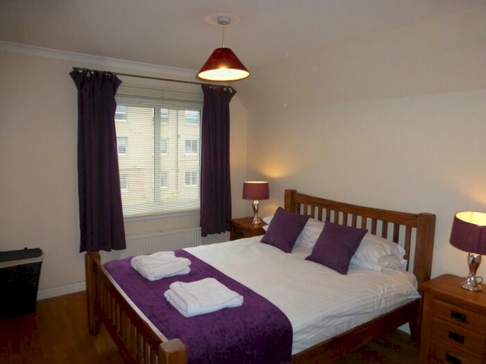 3 Bedroom Flat To Rent In Bannermill Place, City Centre, Aberdeen, AB24