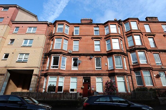 2 Bedroom Flat To Rent In Roslea Drive, Glasgow, G31