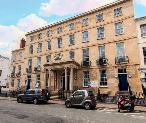 2 Bedroom Flat To Rent In Crescent Place, Cheltenham, GL50