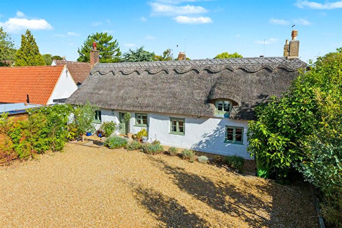 4 Bedroom Property For Sale In Cherry Orton Road, Peterborough, PE2