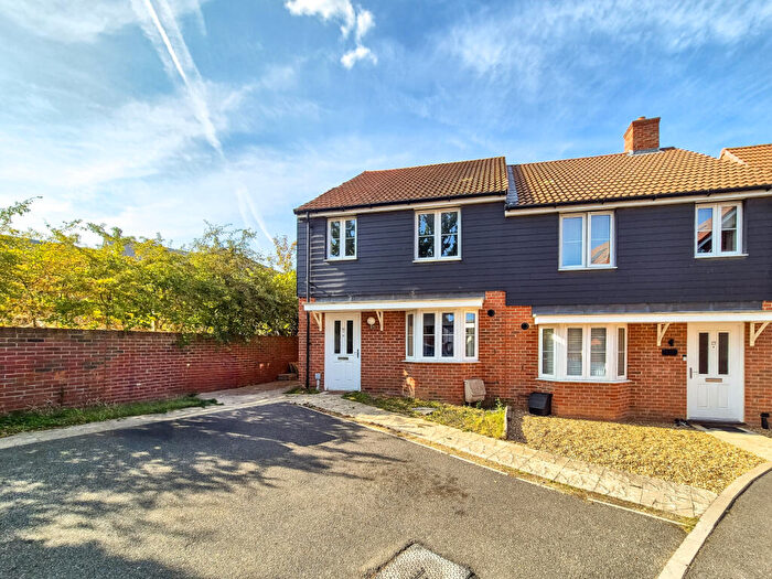 3 Bedroom End Of Terrace House To Rent In Ainsworth Drive, Felsted, Dunmow, Essex, CM6