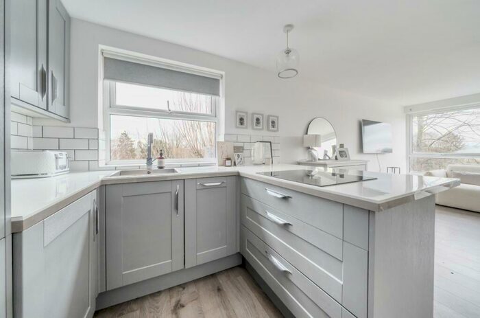 1 Bedroom Flat To Rent In Rectory Road Beckenham, BR3