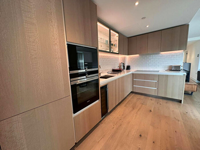 2 Bedroom Apartment To Rent In Radley House, Palmer Road, SW11
