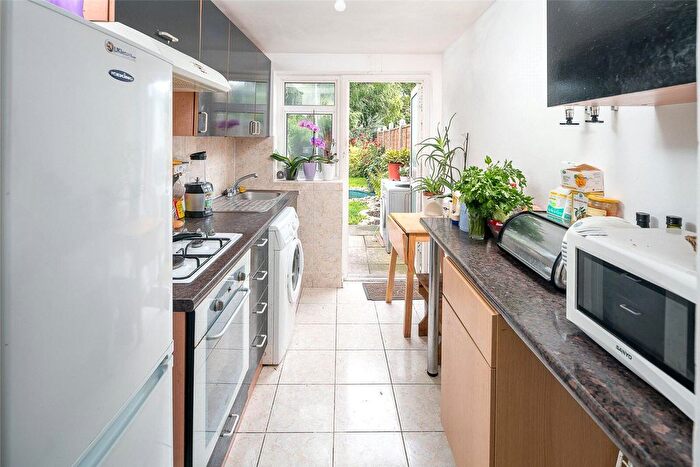 2 Bedroom Terraced House For Sale In Spencer Road, London, N17
