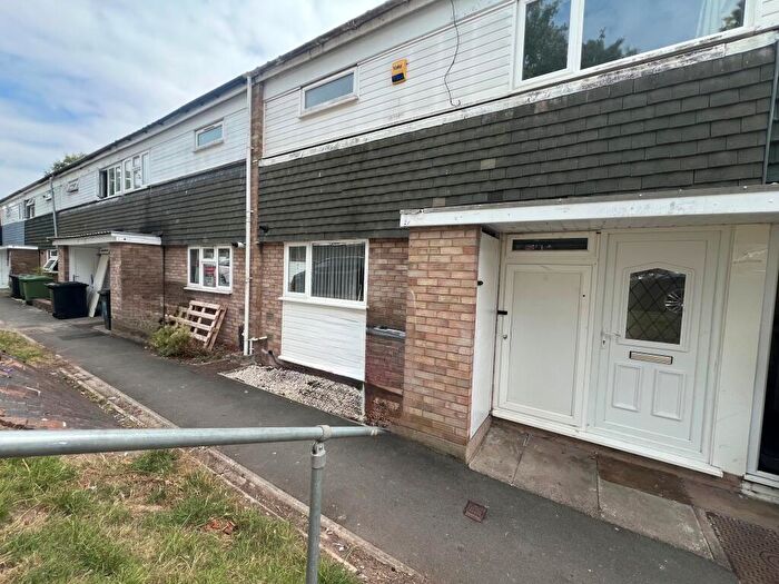 3 Bedroom House To Rent In Eckington Close, Redditch, B98