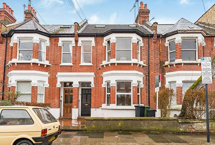 2 Bedroom Flat For Sale In Inglethorpe Street, Fulham, SW6