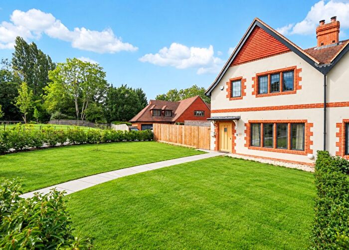 3 Bedroom Semi Detached House To Rent In Lloyd George Gardens, Churt, Farnham, GU10
