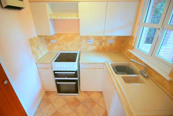1 Bedroom Flat To Rent In New Street, Braintree, Essex, CM7