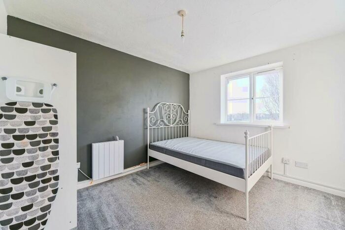 1 Bedroom Flat To Rent In Jefferson Lodge, North Wembley, Wembley, HA0