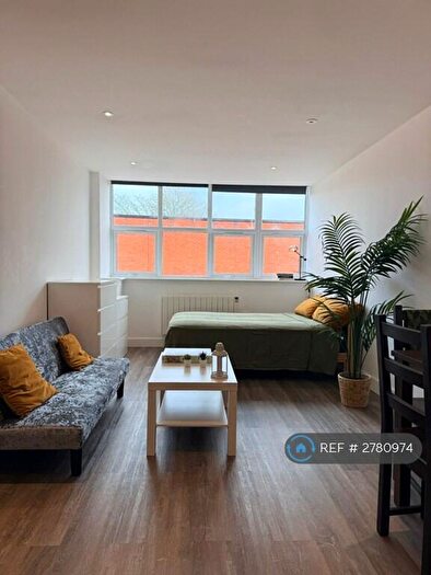 Studio To Rent In Equity House, Edgware, HA8