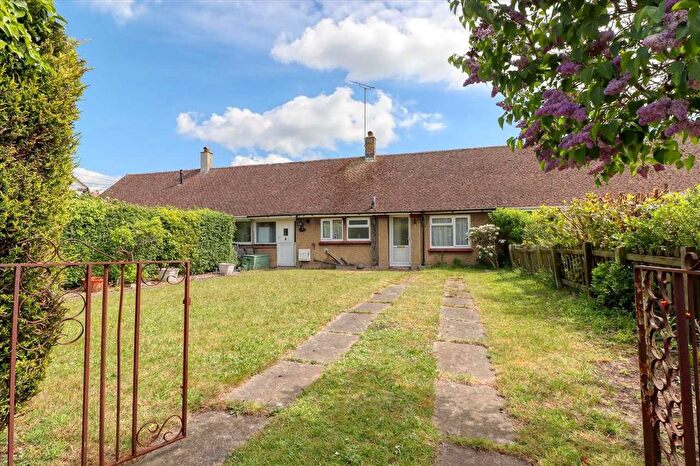 2 Bedroom Bungalow For Sale In Rochford Road, St Osyth, CO16